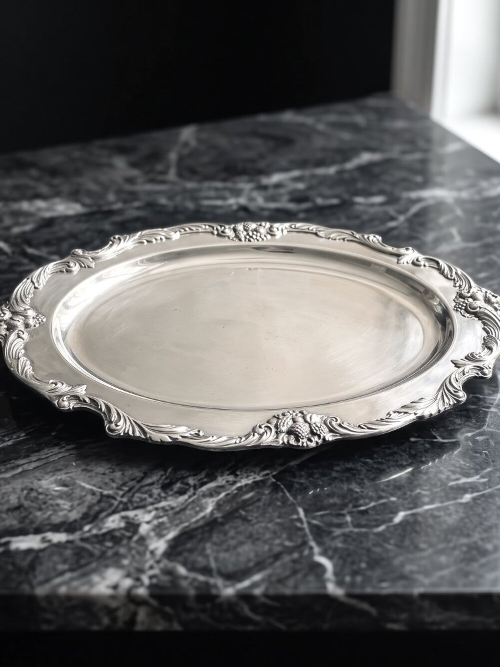 VTG Reed & Barton King Francis 1676 Pattern 19" Silver Plate Oval Platter